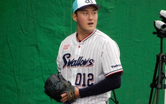 「クローザーで投げたい」--燕の24歳育成右腕が思い描く“守護神像”　育成→支配下から開幕1軍を目指す