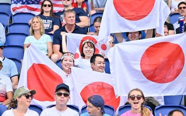 ｢adidas Originals×BAPE｣がコラボ！ 90年代の日本代表“炎柄ユニ”とアメリカ代表“星条旗ユニ”が復刻!?｢これは買うしかないユニ｣｢ララスが着てたユニフォームだ｣