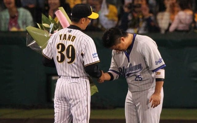 甲子園に響いた「行くな！越えるな！」　名捕手の引退試合…担当アナの実況に隠された“真実”