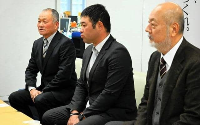 「初戦しっかり」　神戸国際大付の青木監督ら、選抜大会へ意気込み