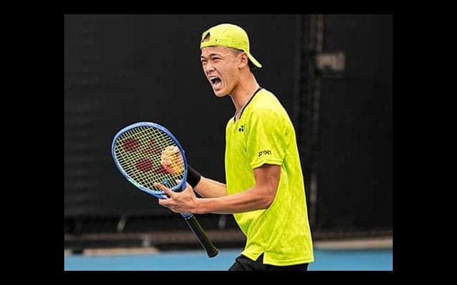  坂本怜、複でCH4強 単は明日準々決勝 