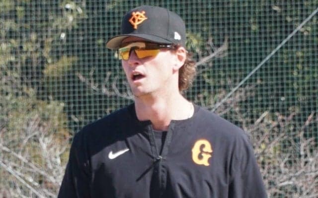 巨人に現れた新イケメン「モデルさんですか？」　衝撃スタイルに羨望の声「当たり助っ人の予感」