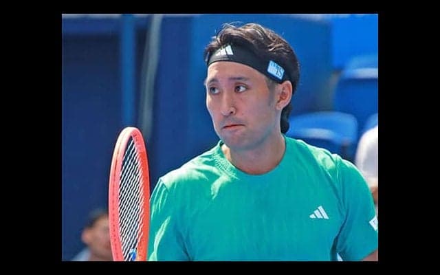  内山靖崇 上位シード撃破し4強 