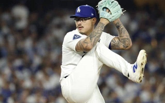 「間違いなく他球団が獲得するだろう」ド軍32歳“鉄腕”がまさかのDFAに…ロートベット再獲得で「放出する必要に迫られた」