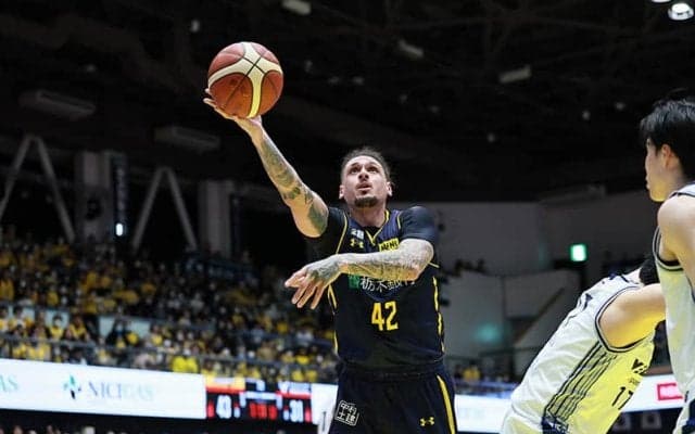 宇都宮が東西首位対決初戦を制す…フォトゥが24得点、リバウンドでも49－32と長崎を圧倒