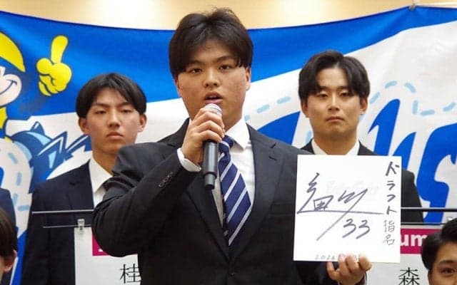 父は名捕手…異色の右腕が目指すNPB　中学で渡米も大学を中退→独立L入りを選んだ理由