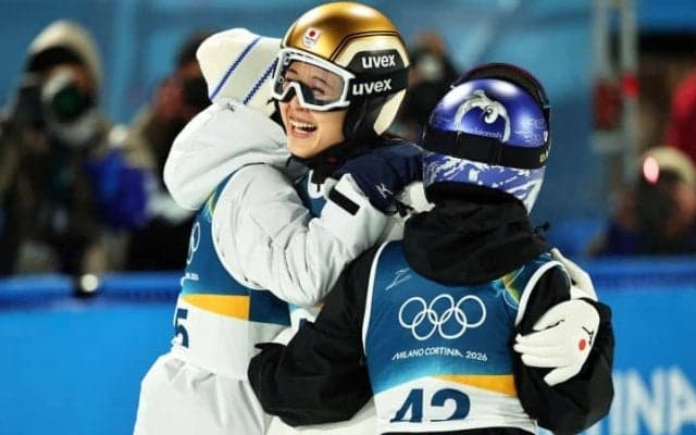 誰がメダルを獲っても…“最高の瞬間”　スキージャンプ日本女子3人の姿に「なんて素晴らしい」【冬季五輪】