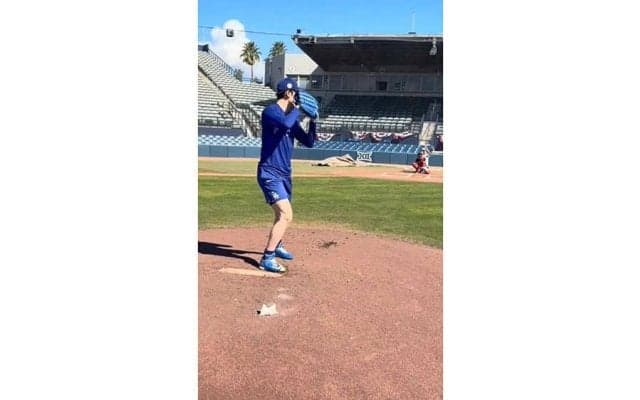 佐々木朗希、オフでも豪速球を披露　インスタ更新…キャンプ直前に順調な仕上がり「もう少し」