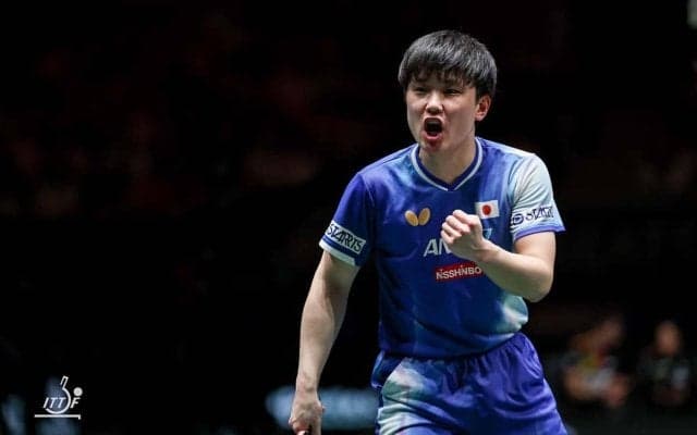 張本智和が注目の日本人対決を制し決勝進出　戸上隼輔との打ち合いを4－1で制したエースが世界1位・王楚欽との大一番へ【ITTF-ATTUアジアカップ】