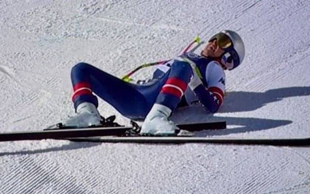 必然だった悲劇　前十字靭帯断裂を抱えた米代表41歳が開始13秒で救急搬送　英識者は強行出場に嘆き「動かなくなったまま終わるなんて」【冬季五輪】