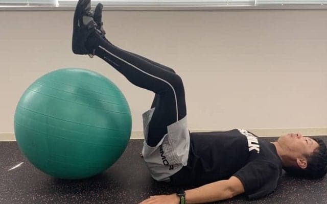 スポーツトレーナー直伝！「腰痛改善」トレーニング