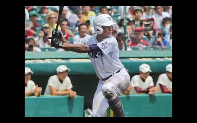 【高校野球・レア勝負】大会の主役・オコエ瑠偉をNo.1左腕・小笠原慎之介は「石直球」で料理した