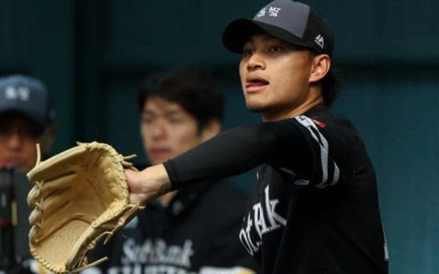 「双子ですか？」“奇跡の2人”に鷹ファン困惑　大物加入で飛び交う意見「似てる気が…」