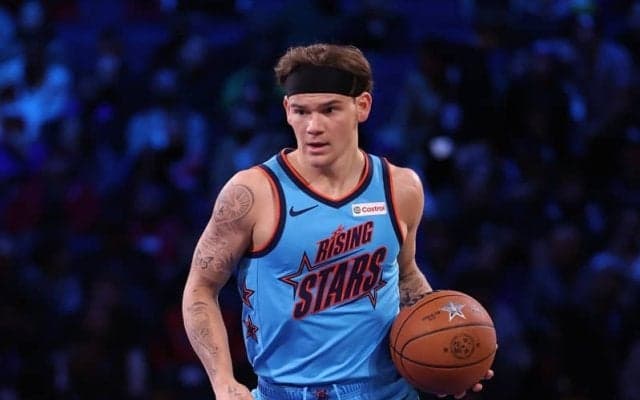 河村勇輝の同僚マック・マクラングがライジングスターズのGリーグ選抜チームに代替選出