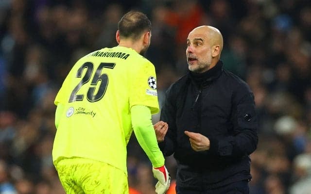 「最高に笑える」名将ペップ、ドンナルンマの“反則級セーブ”にまさかの顔芸！「可愛すぎる」「全部持ってかれた」おどけた表情で動きを“完コピ”