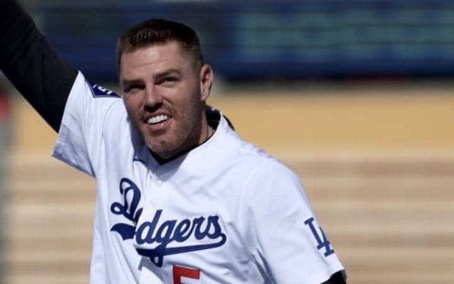 「再びFAとなるムラカミらと一塁で併用起用となる可能性が高い」フリーマンの今後のキャリアの歩みをド軍専門メディアが考察「ドジャースはベテランを手厚く扱うことで知られる」