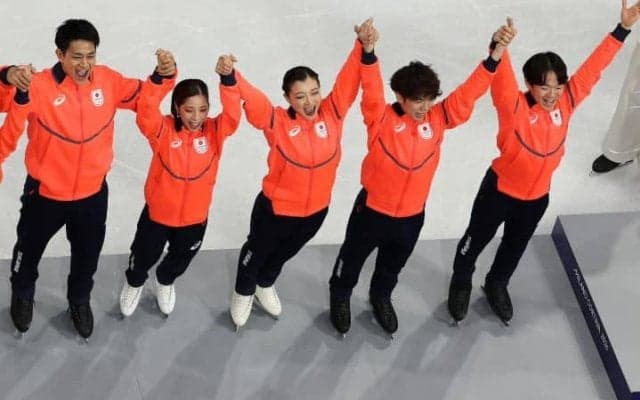 フィギュア団体戦で露呈した運営の失態！　選手の靴の刃が欠ける異例事態に米紙が疑義「破滅的な出来事だ」【冬季五輪】