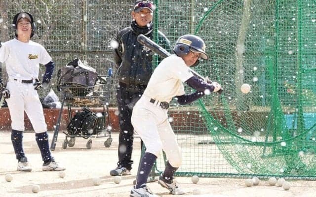 「3人監督制」で3年間を“一貫指導”　基礎重視で台頭…人口減でも人気の強豪学童チーム