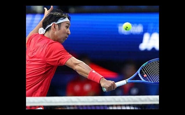  内山靖崇 ヒューイット息子下し初戦突破 