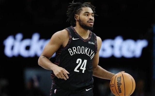 ネッツから放出されていたガードのキャム・トーマスがバックスと契約