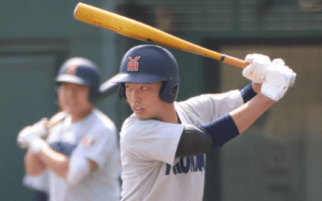 横浜・川上は「怪物級」の1年生、昨秋はサヨナラ弾を含む1試合2発で聖地へ望みつなぐ【センバツ出場校の逸材】