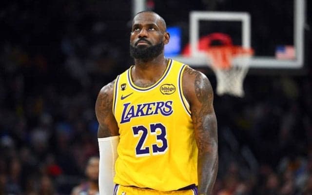 レブロンが今季18戦目の欠場…21季連続で続いていたオールNBAチーム選出記録が途切れる