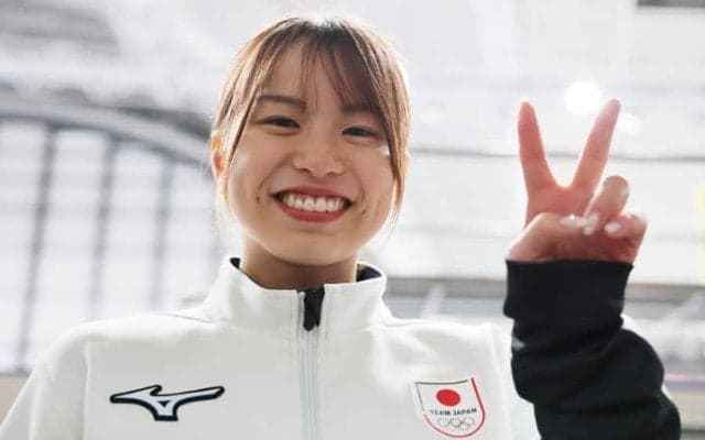 23歳ショートトラック女子が「めっちゃ寝起き」　突然の撮影にも“笑顔”…「素が可愛い」【冬季五輪】