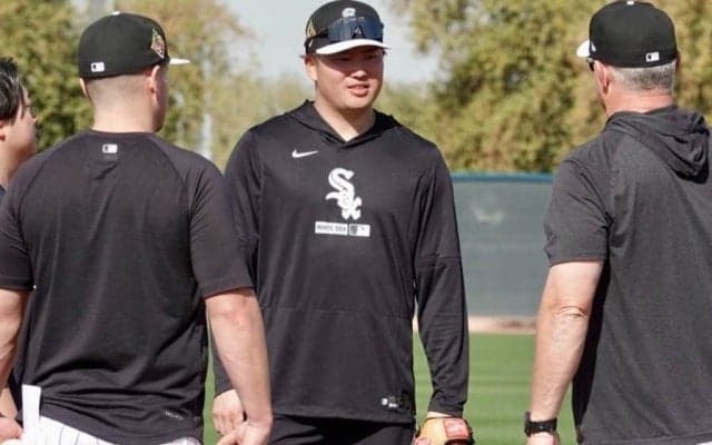 大谷との共闘から3年…村上宗隆の隣で発見した“お馴染み人物”　日本人歓喜「ほんと久しぶり」