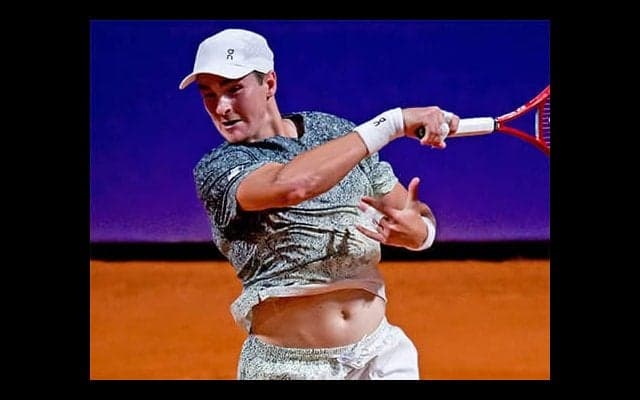  19歳フォンセカ 前年Vも初戦敗退 