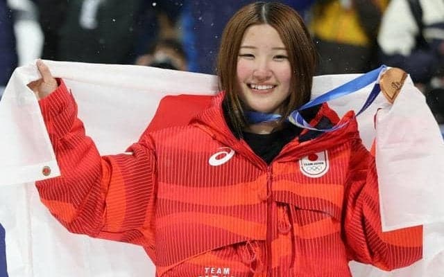 ハーフパイプ小野、モーグル堀島が銅メダル　カーリング連敗　12日