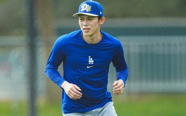 佐々木朗希、ド軍キャンプに持ち込んだ“一品”　滲むロッテへの想い「愛用しすぎ」