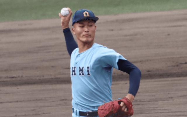 プロ注目の近江・上田は、リーチの長さ生かしたスリークォーター右腕【センバツ出場校の逸材】