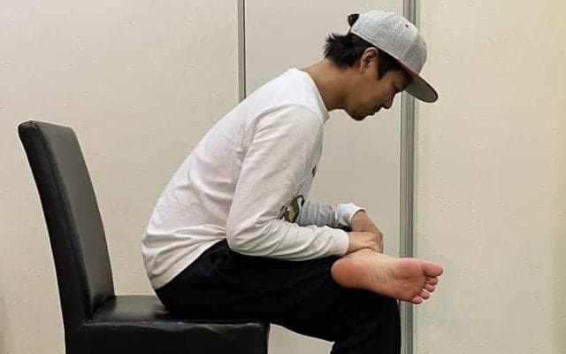 「自宅でできる椅子を使ったトレーニング」～股関節～