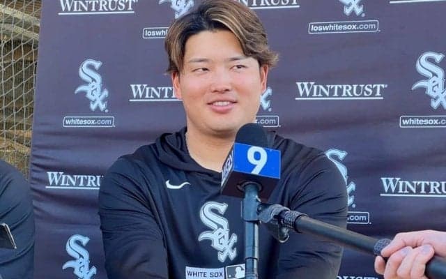 村上宗隆が爆笑会見…力説した日本式便座の素晴らしさ　新同僚は「紙を使いすぎ」