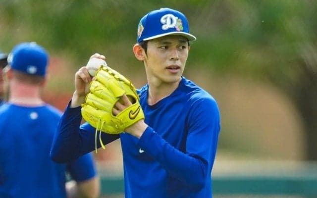 公開されたド軍ロッカー…山本由伸と佐々木朗希に起きた“奇跡”　まさかの瞬間が「面白い」