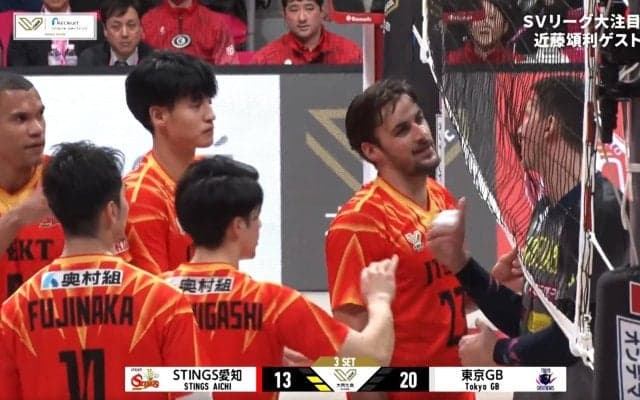 男子バレーで“一触即発”の事態 ネット越し、白熱のやり取り「相手コートに向けてはいけない」