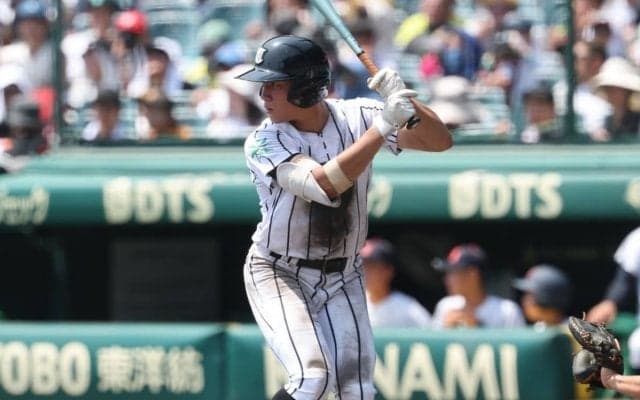 昨秋リーグ優勝の京都産業大が新入生16名を公開！高松商のエース、津田学園主将など甲子園経験者が入学