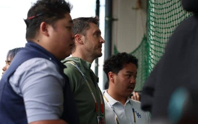 ドジャース関係者、侍・伊藤＆高橋ブルペンに熱視線　ダル塾開講、野茂氏も視察