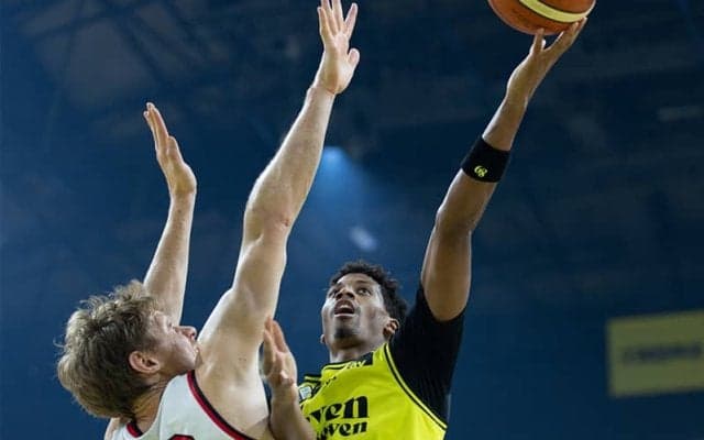 ホームの仙台が最終クォーターで意地を見せる…カルバーが26得点、名古屋Dに第1戦のリベンジ