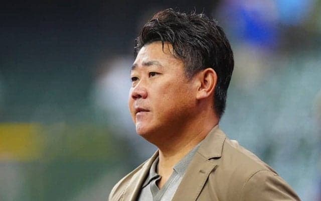 日本人スターが虜…対面したメジャー大物　“日米の怪物”が偉大すぎる交流、球団が公開