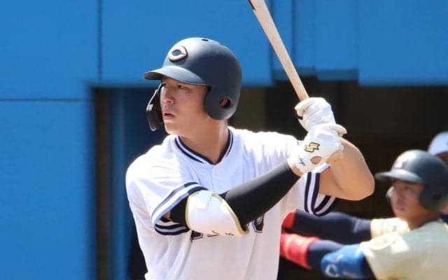 巨人のドラ4外野手が3四球で選球眼アピール、守備でも得点阻止する好返球披露