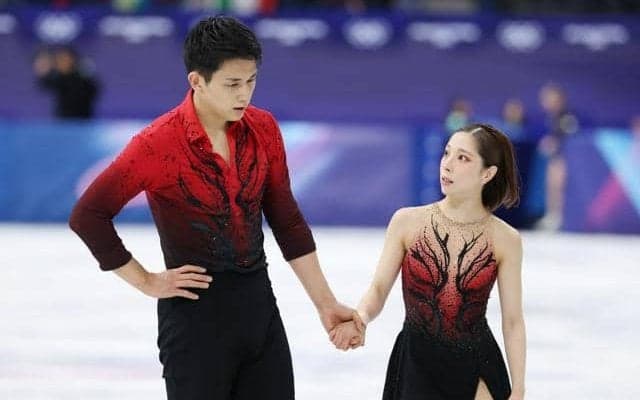りくりゅう、すれ違いで崩れたリフト　優勝候補の大逆転劇なるか
