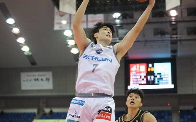 京都ハンナリーズの西部秀馬がBリーグデビュー＆初得点「これまで以上に努力を」