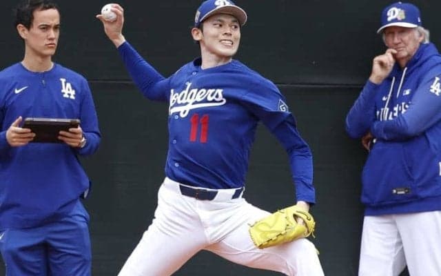 「MLB全体でも注目」佐々木朗希は進化を遂げるか　米メディアが指摘「説得力ある第3の球種が必要」