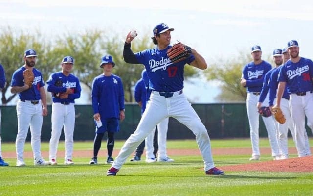 身長193cmの大谷翔平の背後で…「こんなデカいの」　判明した“事実”、日本人注目の右腕