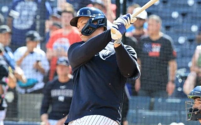 至近距離でジャッジが「叩き込んだ」　あわや大惨事…思い出す日本人の悲劇「頼むから」