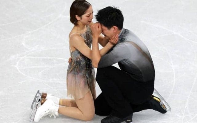 「今回は私がお姉さんでした」世界歴代最高得点の快挙　金メダルりくりゅうの舞台裏、“絆コメント”が話題「璃来が力強く引っ張ってくれたので…」【冬季五輪】