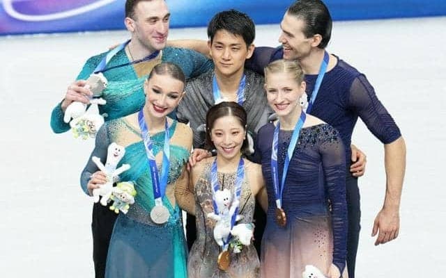 りくりゅうは「新しいページを刻んだ」　表彰台のライバルから賛辞