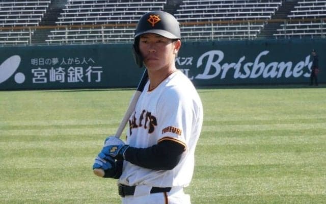 またも美技…巨人に突如“新星”「まじで化ける」　止まらん“8-5”「開幕スタメンある」