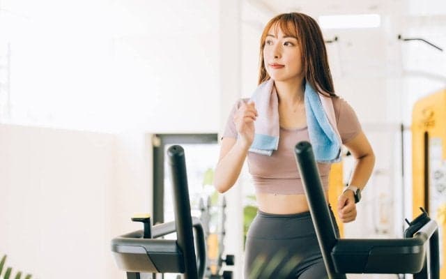 20代・40代・50代で違う？女性の1ヶ月ジムメニュー例と組み方｜理学療法士監修